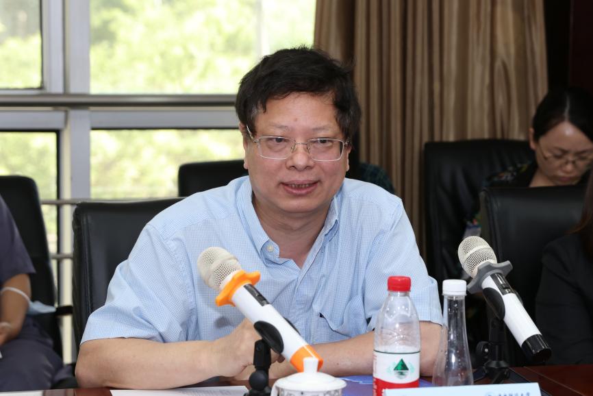 洪永淼 (3) 洪永淼 (3)